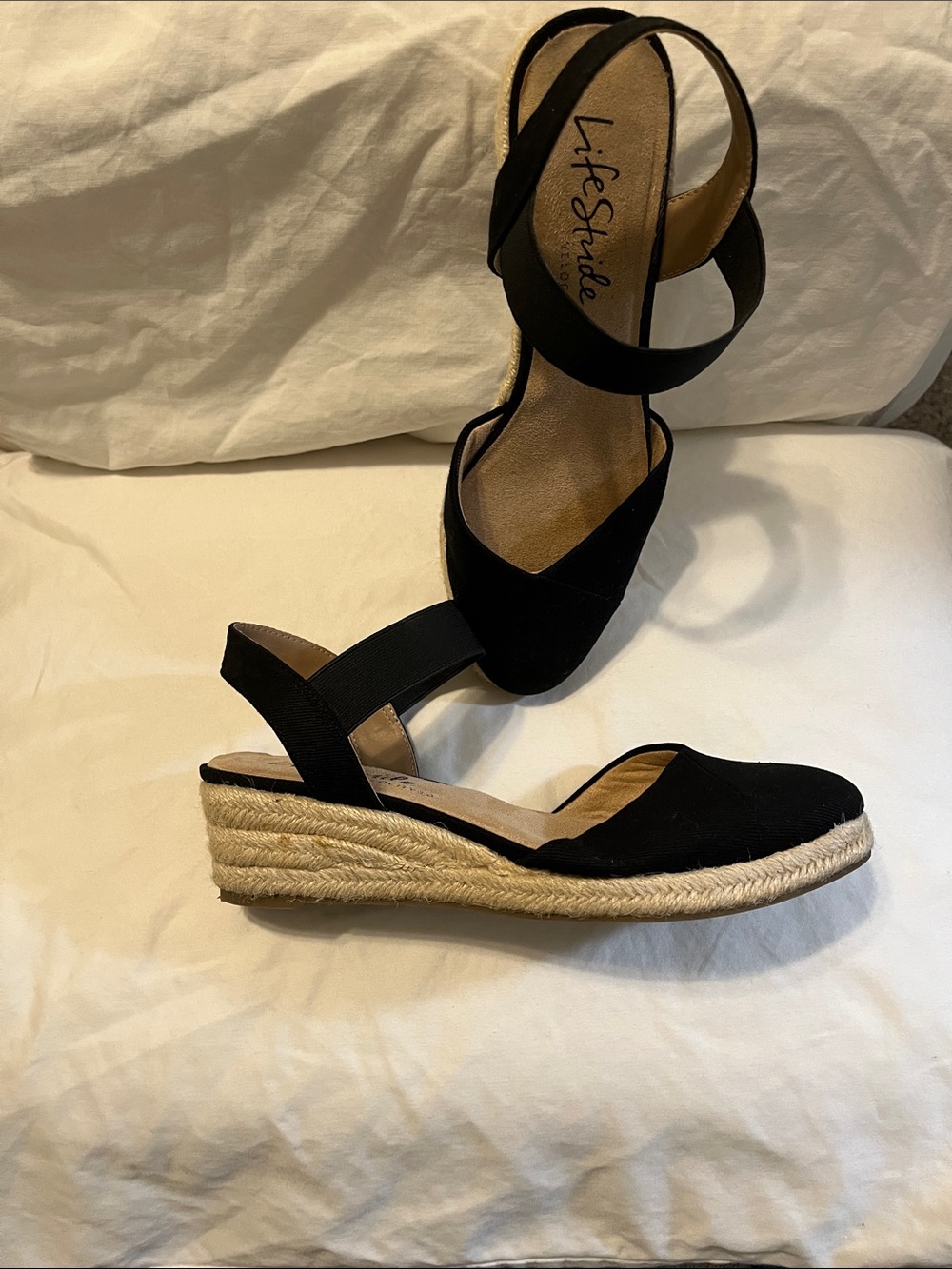 Life Stride Ladies 7.5 Black Espadrille Ankle-Strap Wedge Sandals